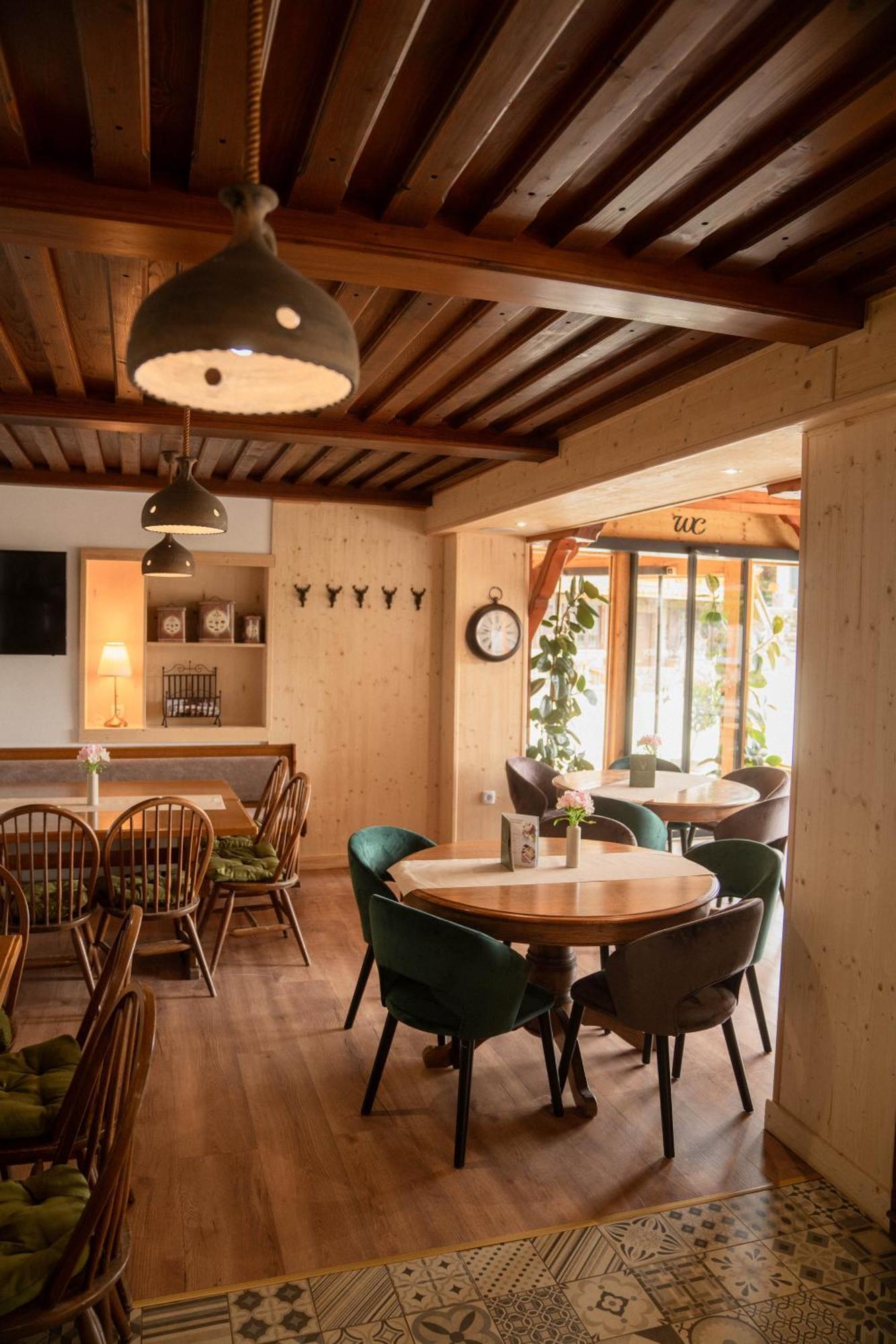 Guesthouse Jelenov Greben Podčetrtek Екстериор снимка