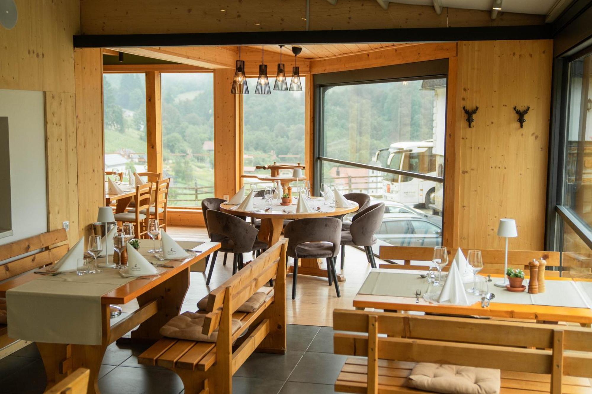 Guesthouse Jelenov Greben Podčetrtek Екстериор снимка
