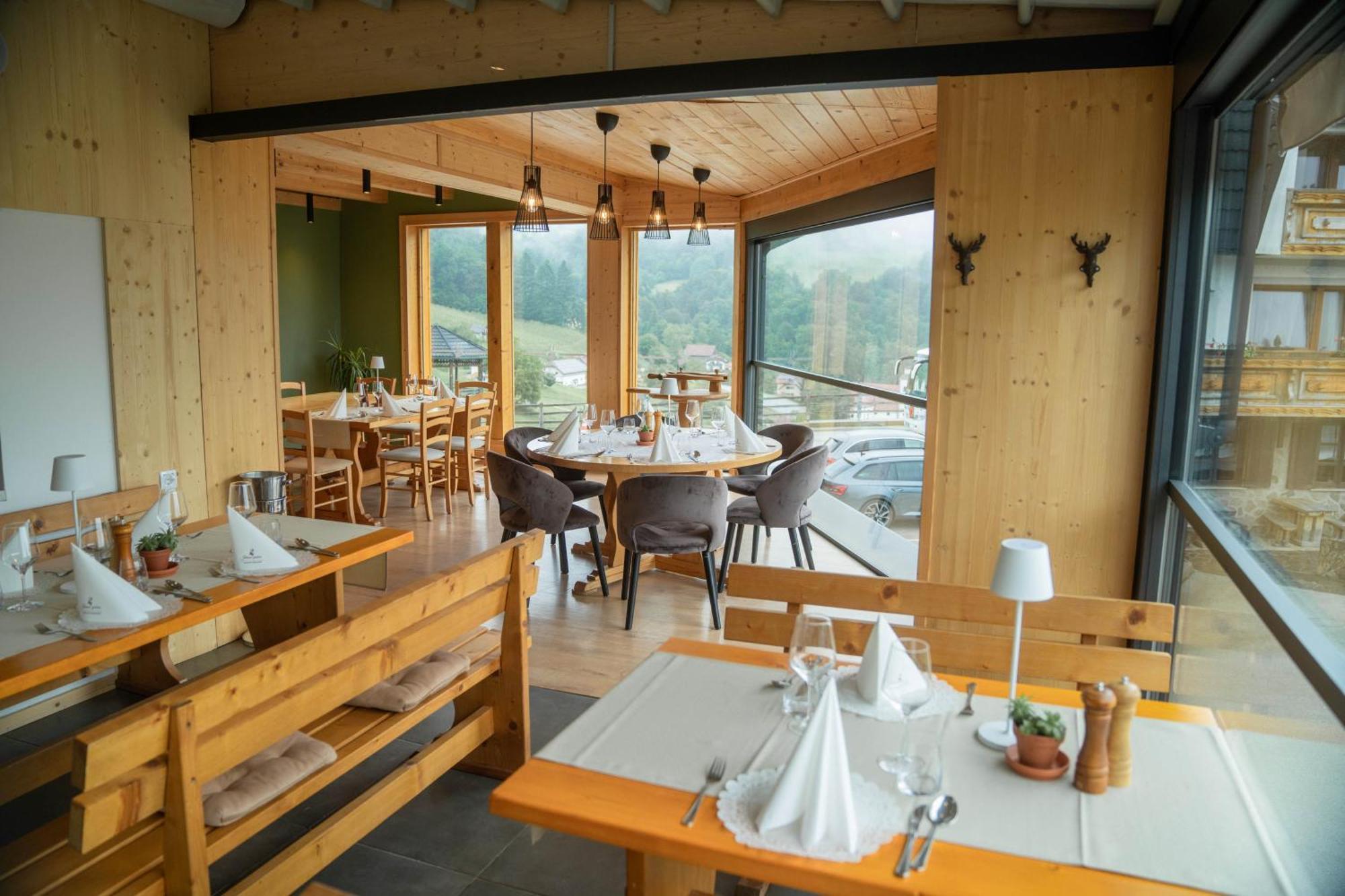 Guesthouse Jelenov Greben Podčetrtek Екстериор снимка